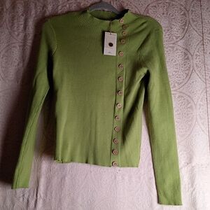 NWT!! Green Button-Up Ribbed Top